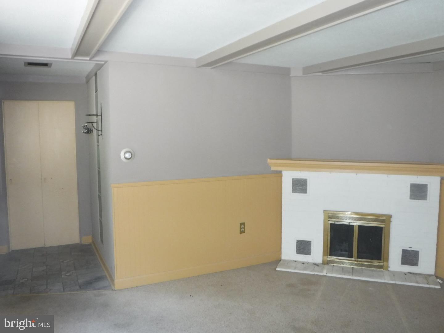 3400 Eisenbrown Road Reading, PA 19605 - Photo 10 of 25 Gallery Image 10