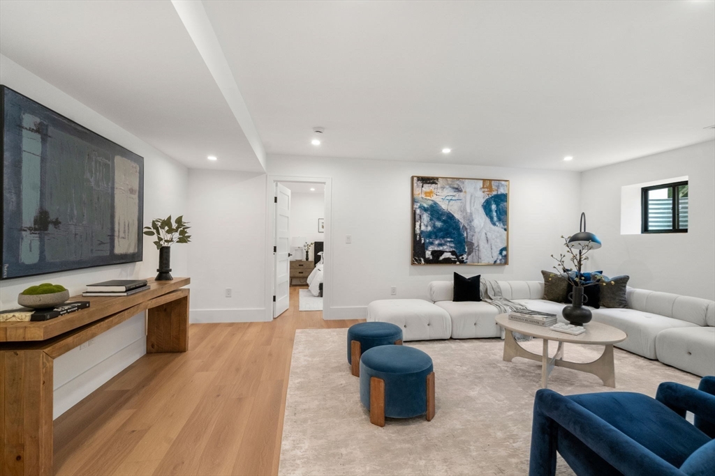73 Cloverdale Road, Unit 73 Newton, MA 02461 - Photo 27 of 38