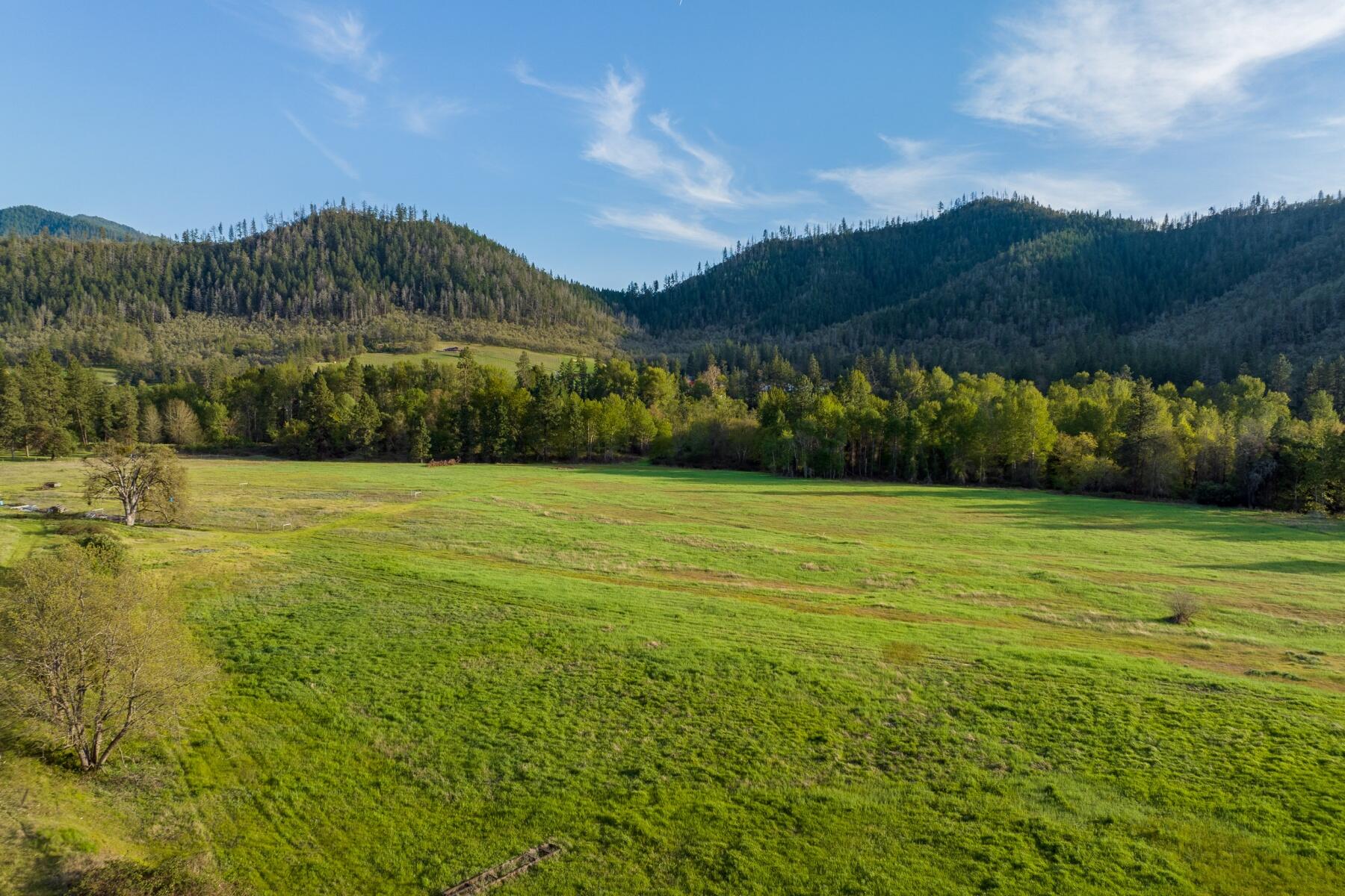 17911 North Applegate Road Grants Pass, OR 97527 - Photo 52 of 77 batch_17911NApplegateRd-052
