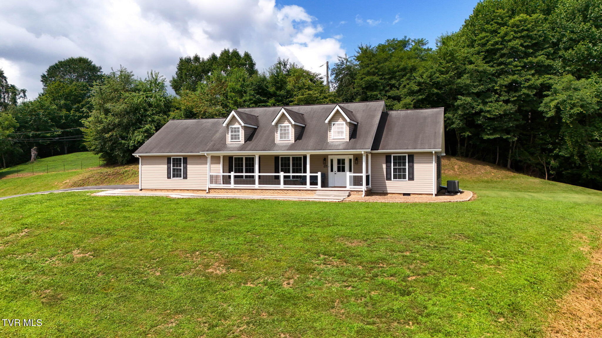 611 Yuma Road Weber City, VA 24290 - Photo 2 of 86 34-web-or-mls-611 Yuma Rd Drone LF-3