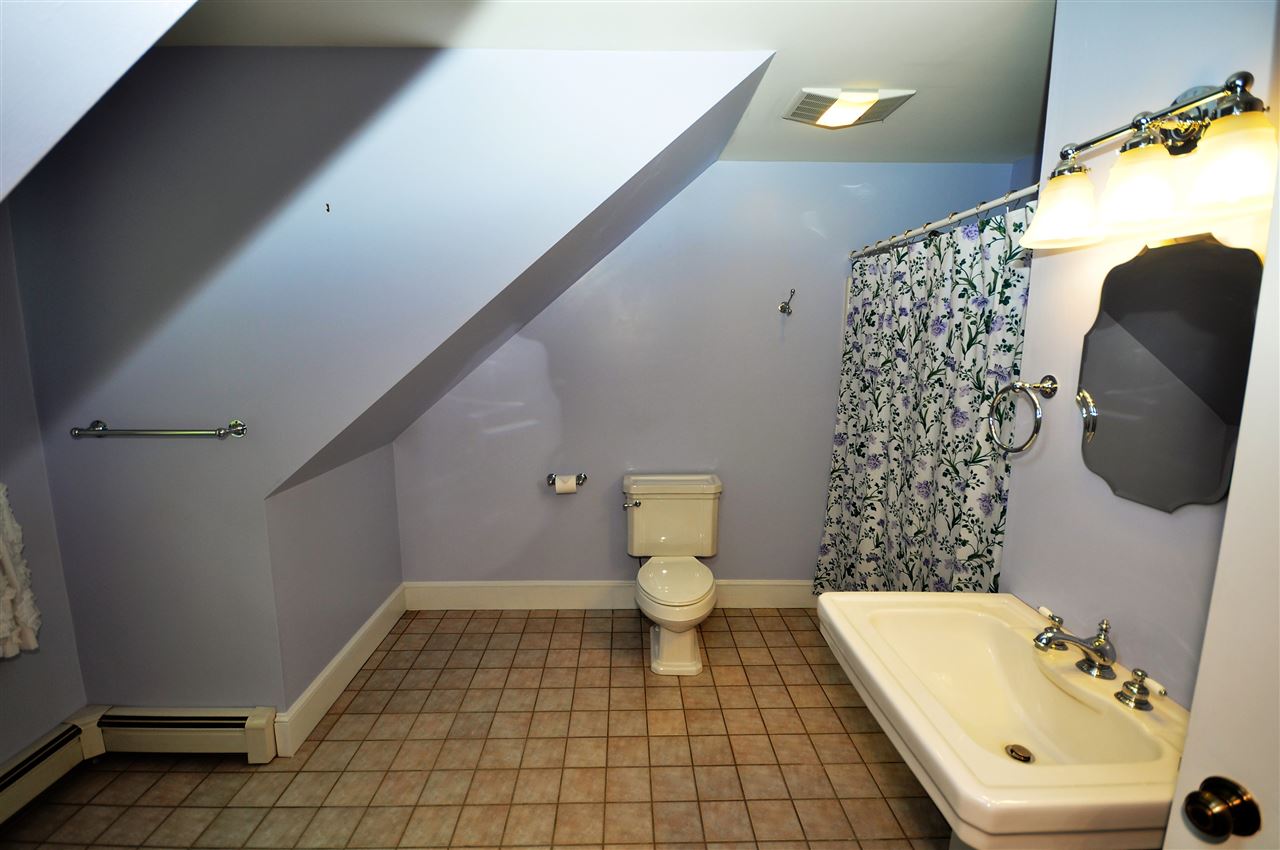 1114 Washburn Road Alexandria, NH 03222 - Photo 19 of 40