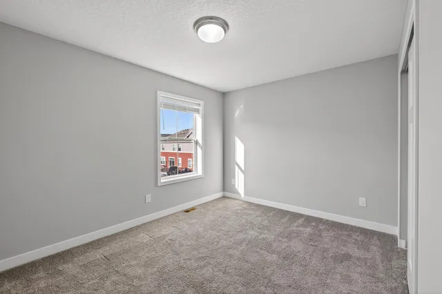 $475,000 | 7265 Zircon Court North, Maple Grove, MN 55311