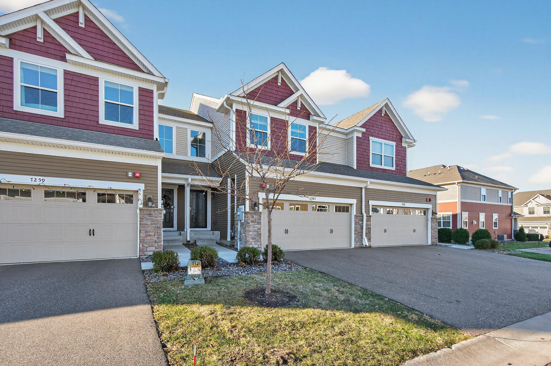 7265 Zircon Court North Maple Grove, MN 55311 - Photo 3 of 41