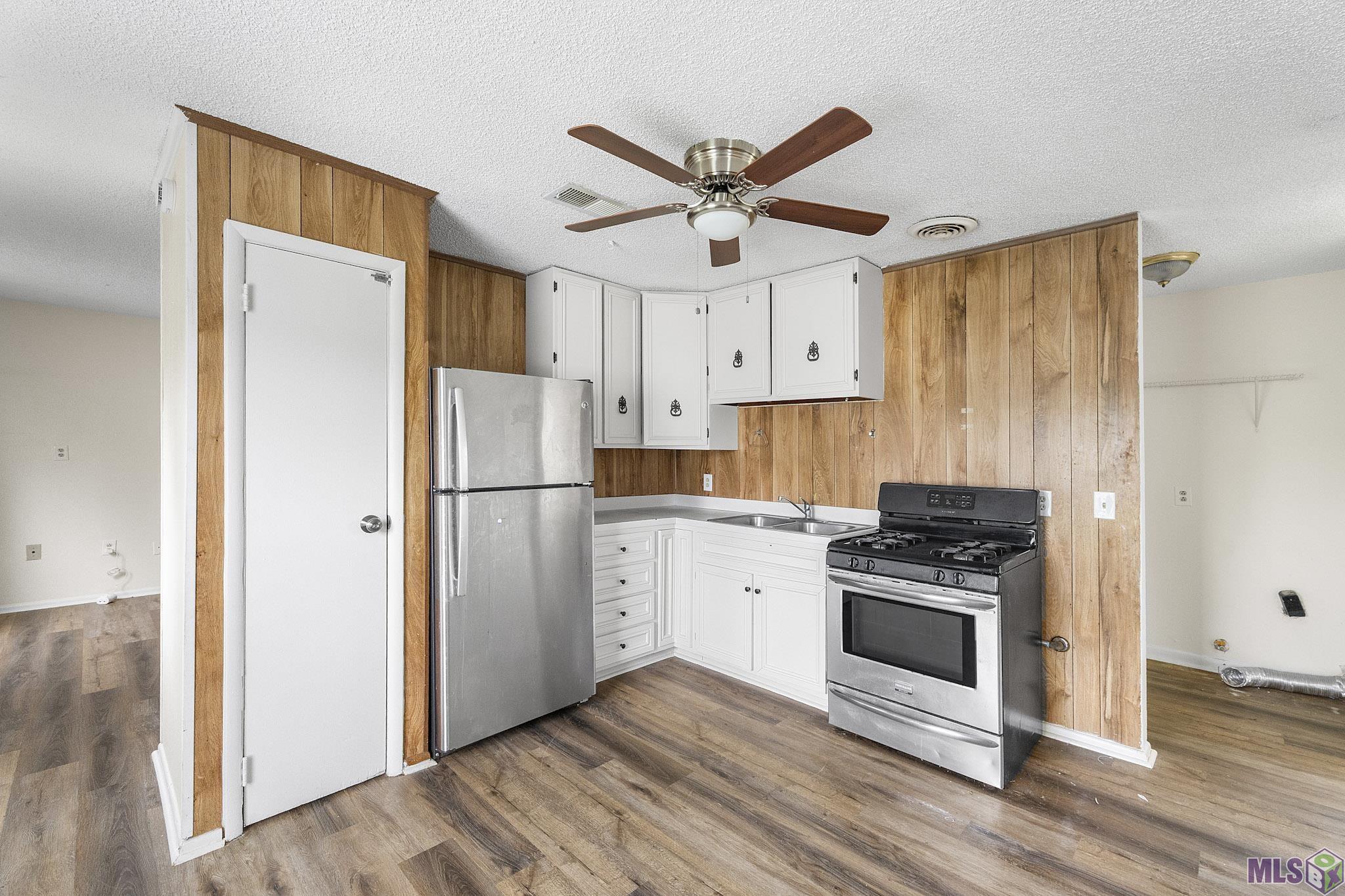 11598 Baylor Drive Baton Rouge, LA 70816 - Photo 7 of 16