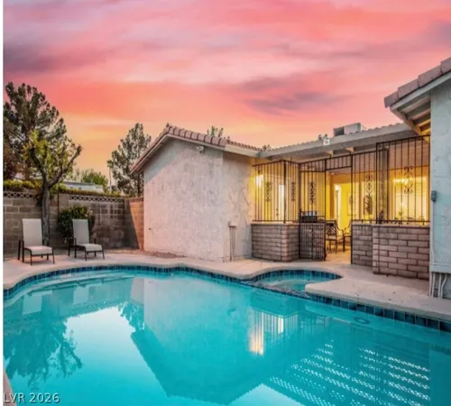 $2,700 | 3696 Barcelona Street, Las Vegas, NV 89121