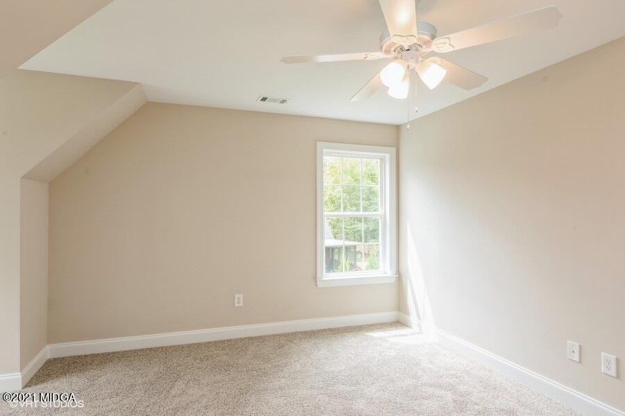 6371 Rogers Road Lizella, GA 31052 - Photo 22 of 32 21_6371RogersRd_2039_LowRes