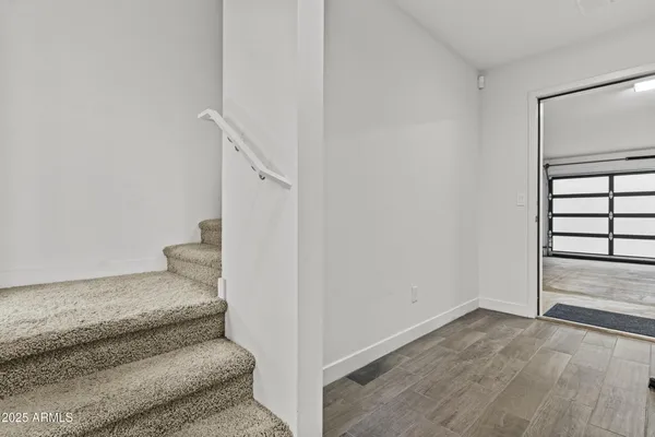 $2,700 | 325 East Coronado Road, Unit 8, Phoenix, AZ 85004