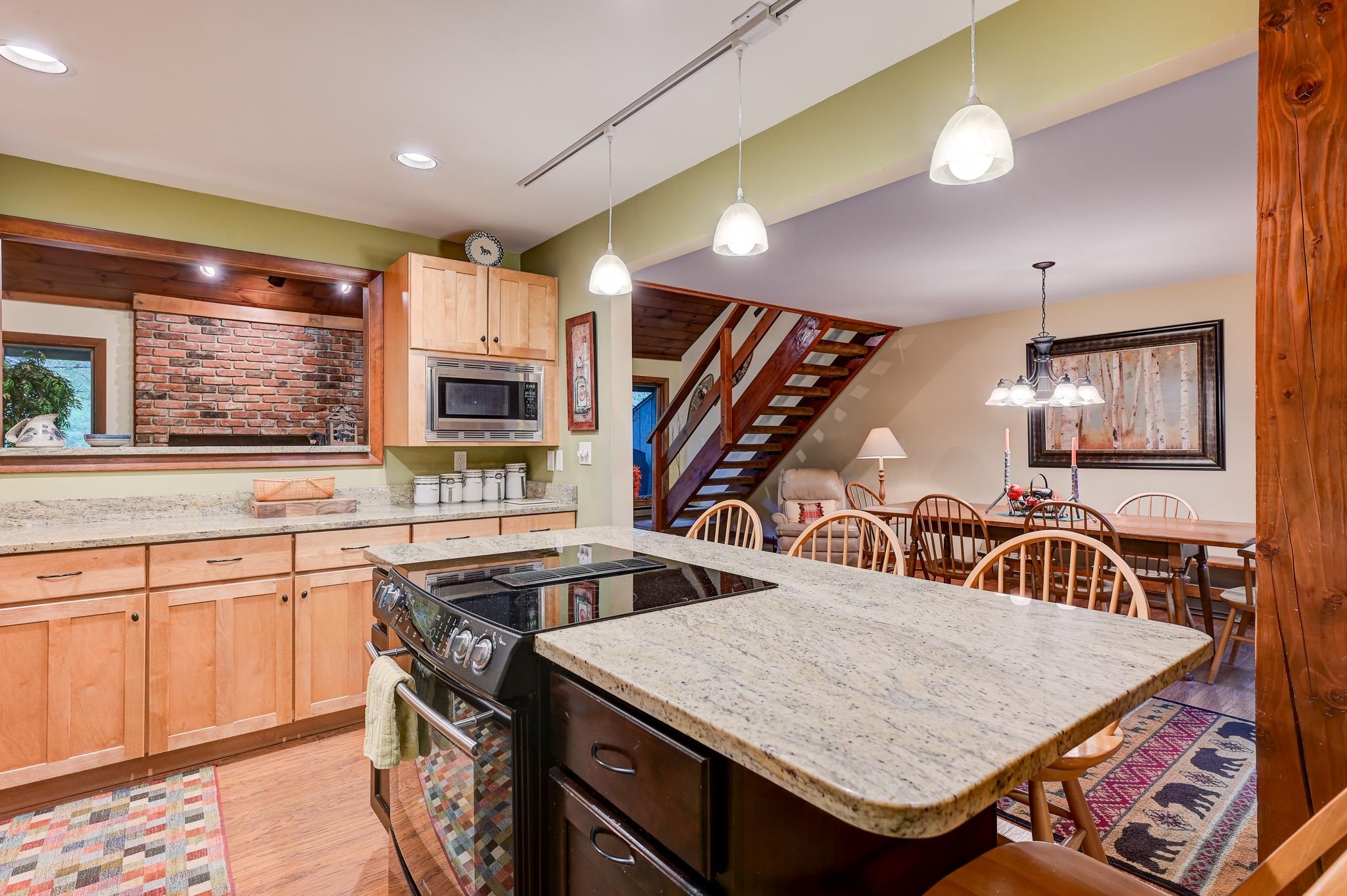 140 Stonehurst Manor Road, Unit 8A Conway, NH 03860 - Photo 29 of 32