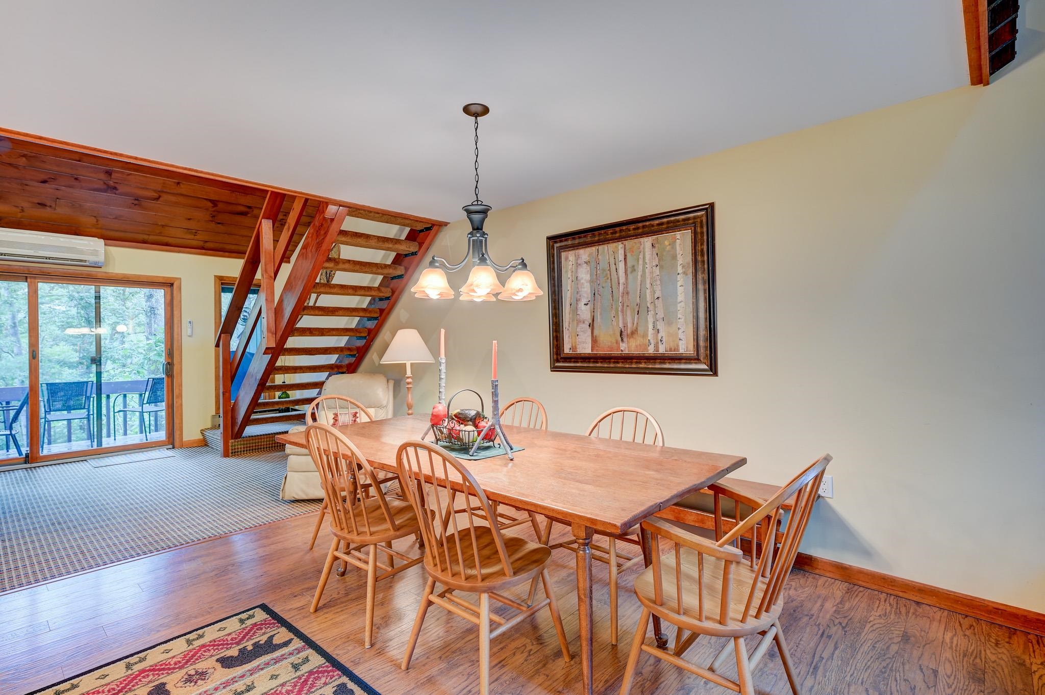 140 Stonehurst Manor Road, Unit 8A Conway, NH 03860 - Photo 4 of 32