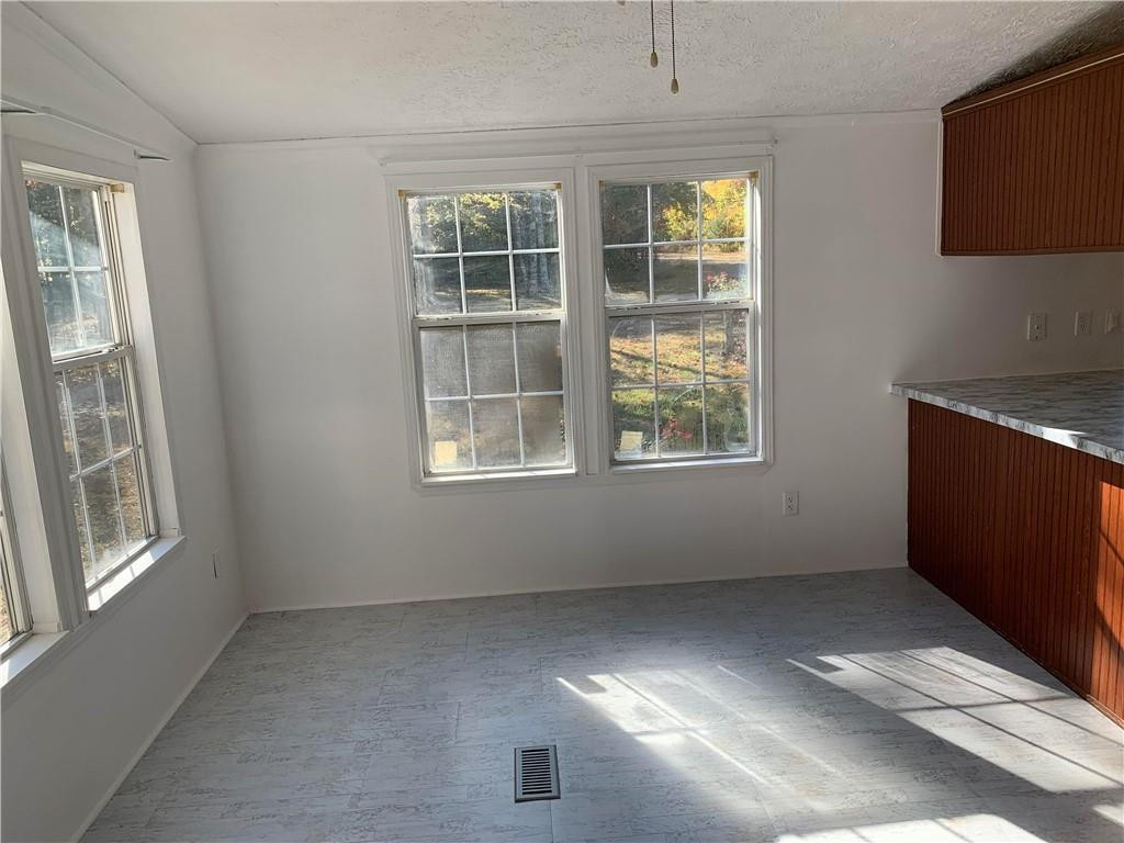 733 Ferguson Road Burlington, NC 27217 - Photo 14 of 21 Gallery Image 14