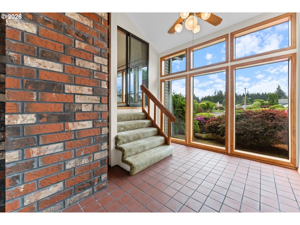 17501 Northeast Clackamas Street Portland, OR 97230 - Photo 12 of 38