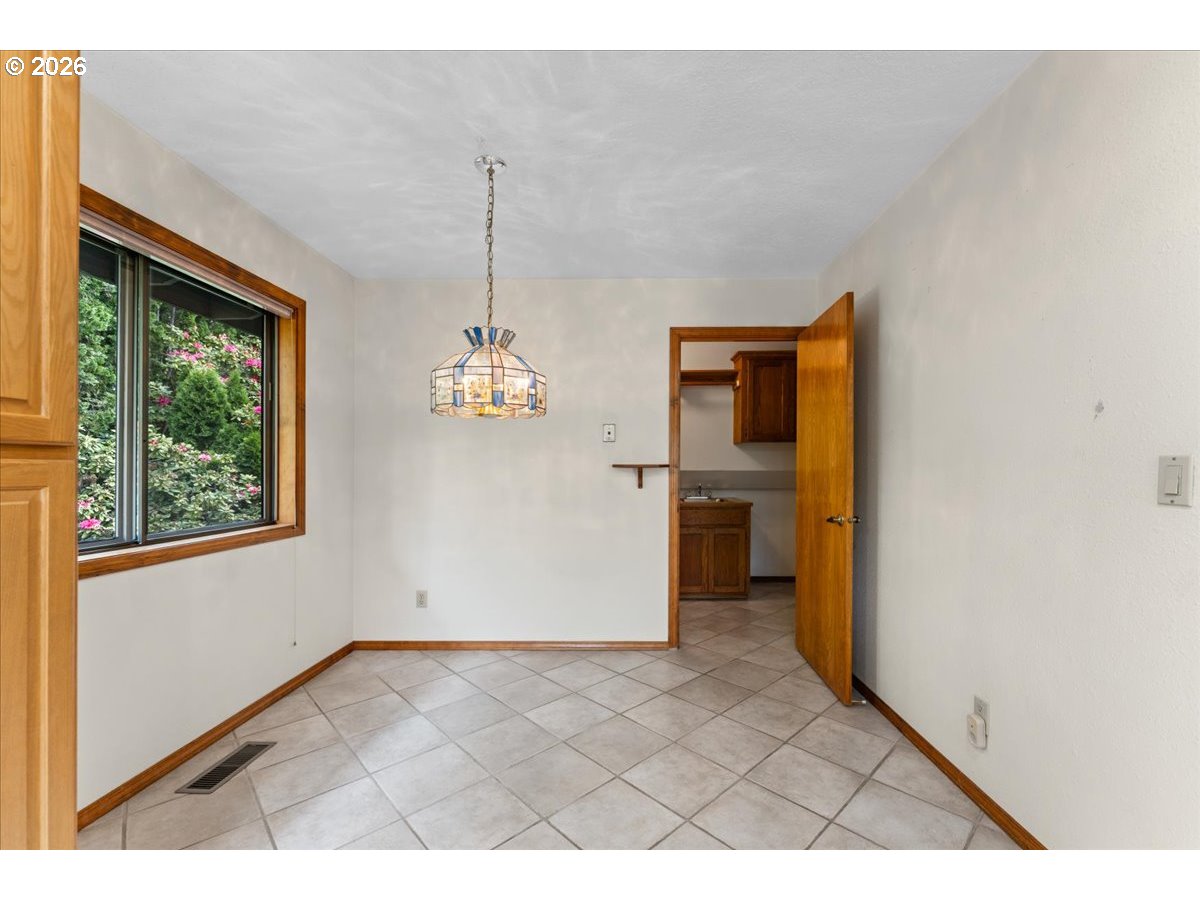 17501 Northeast Clackamas Street Portland, OR 97230 - Photo 13 of 38 a view interior of the house and window