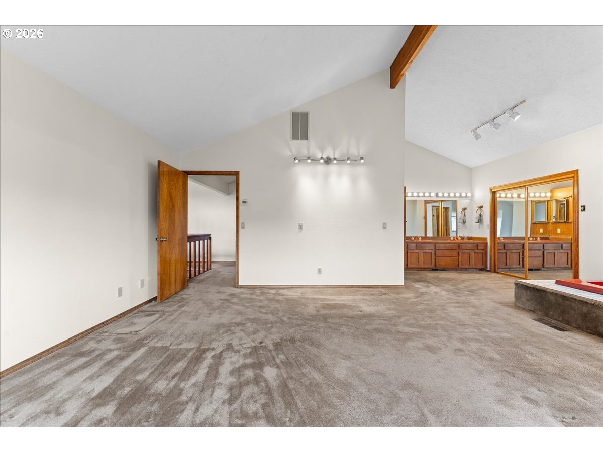 17501 Northeast Clackamas Street Portland, OR 97230 - Photo 15 of 38 a view of empty room with wooden floor