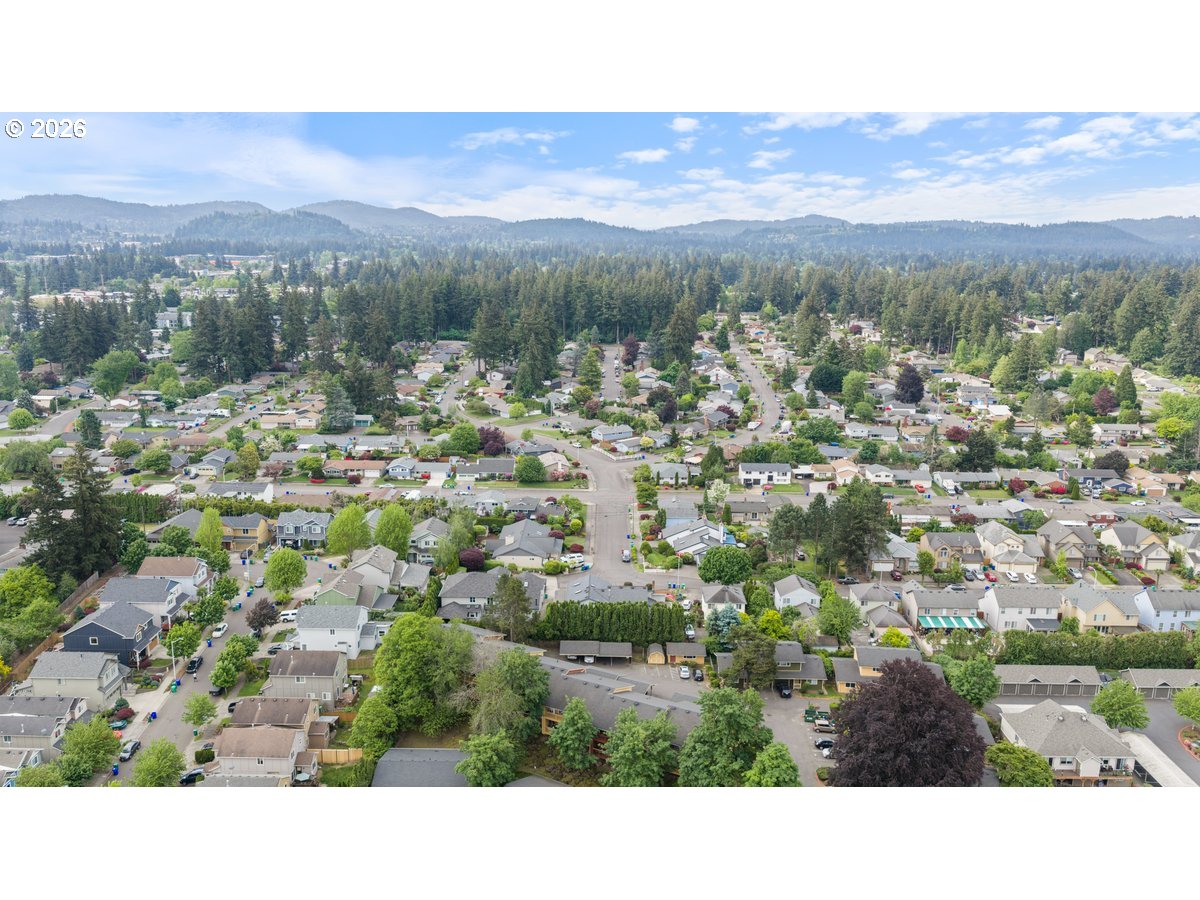 17501 Northeast Clackamas Street Portland, OR 97230 - Photo 37 of 38 a view of a city with mountains in the background