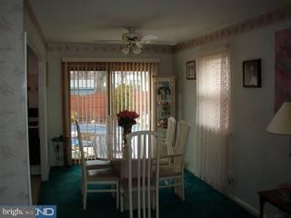 303 Willard Road Hatboro, PA 19040 - Photo 2 of 4