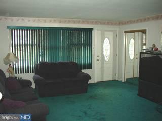 303 Willard Road Hatboro, PA 19040 - Photo 3 of 4
