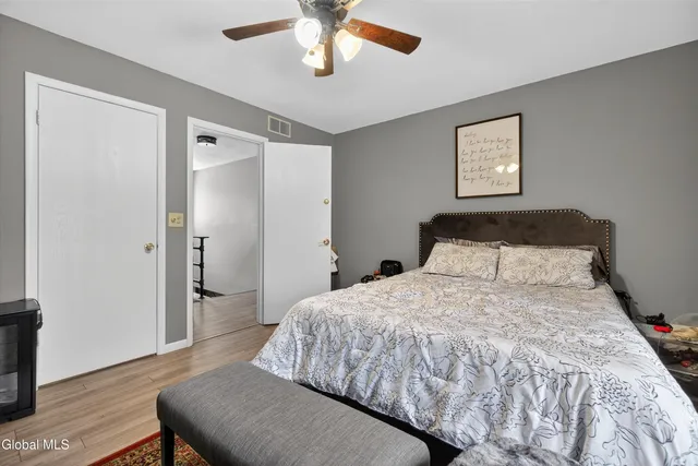 $224,900 | 7 Cindy Way, Cohoes, NY 12047