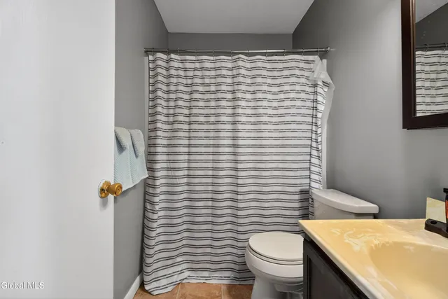 $224,900 | 7 Cindy Way, Cohoes, NY 12047