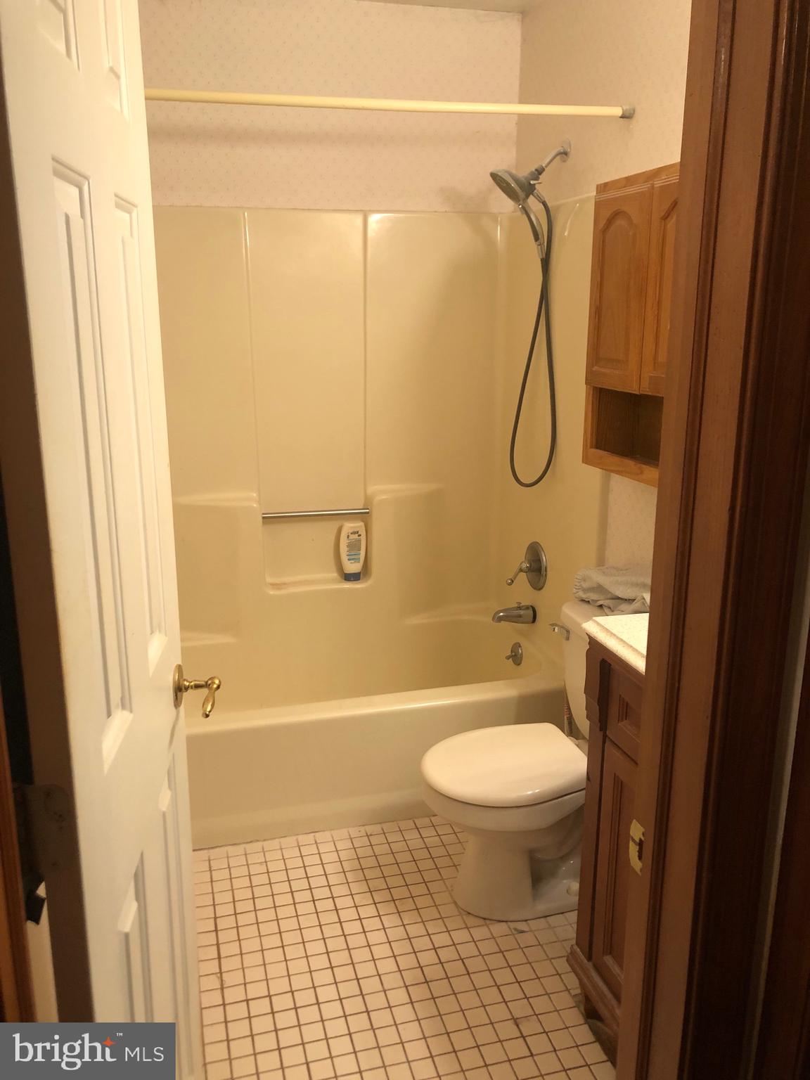 121 Davis Road Coatesville, PA 19320 - Photo 5 of 15 Gallery Image 5
