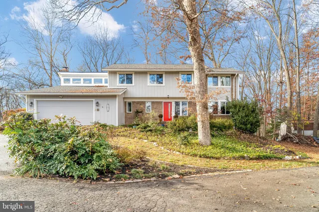 $1,075,000 | 10906 Miller Road, Oakton, VA 22124