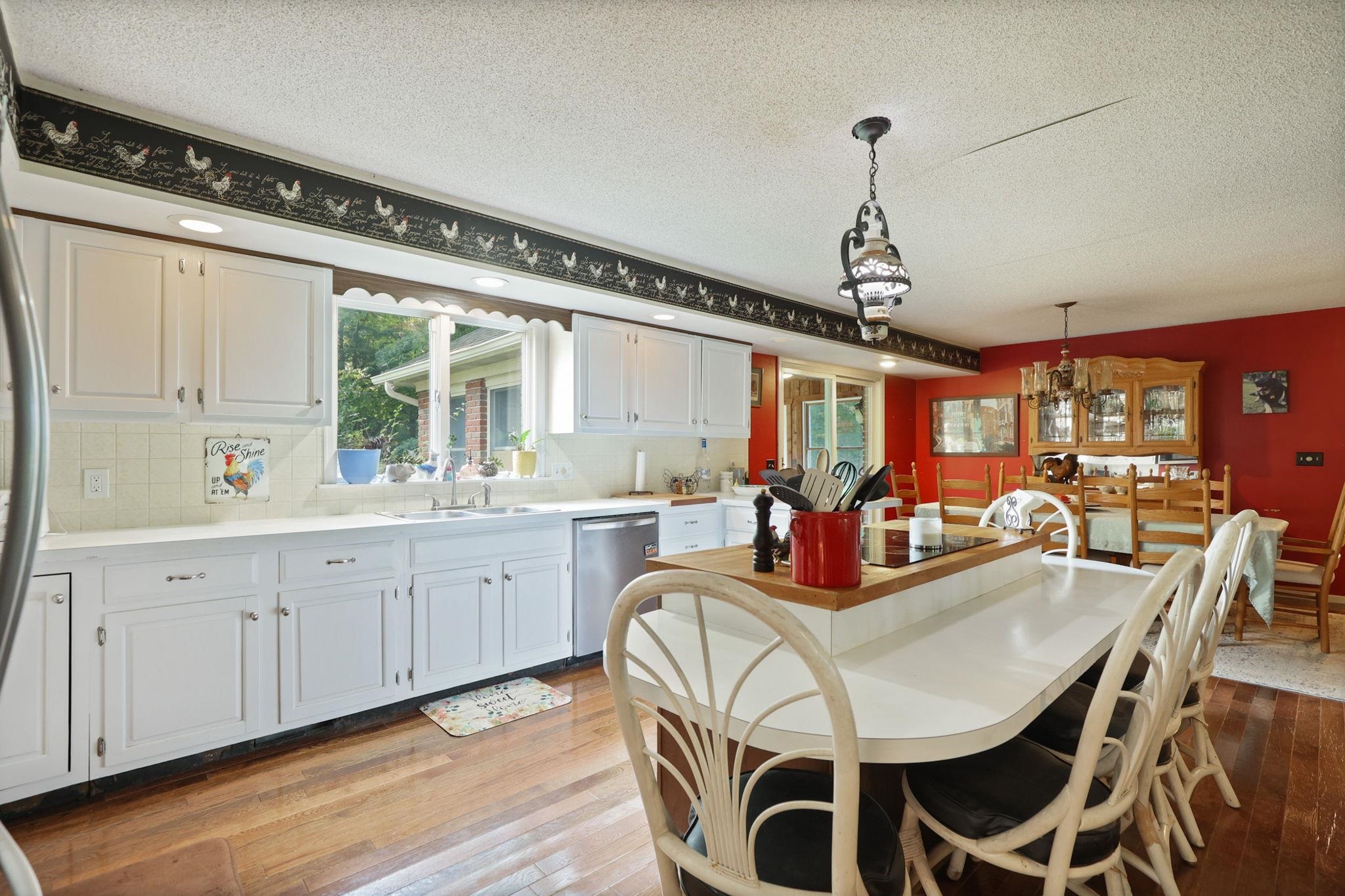 4705 Weiss Road Frankenmuth, MI 48734 - Photo 21 of 98 50152900-d7700903-7e38-4bba-8f16-7b24985d3e19.JPG