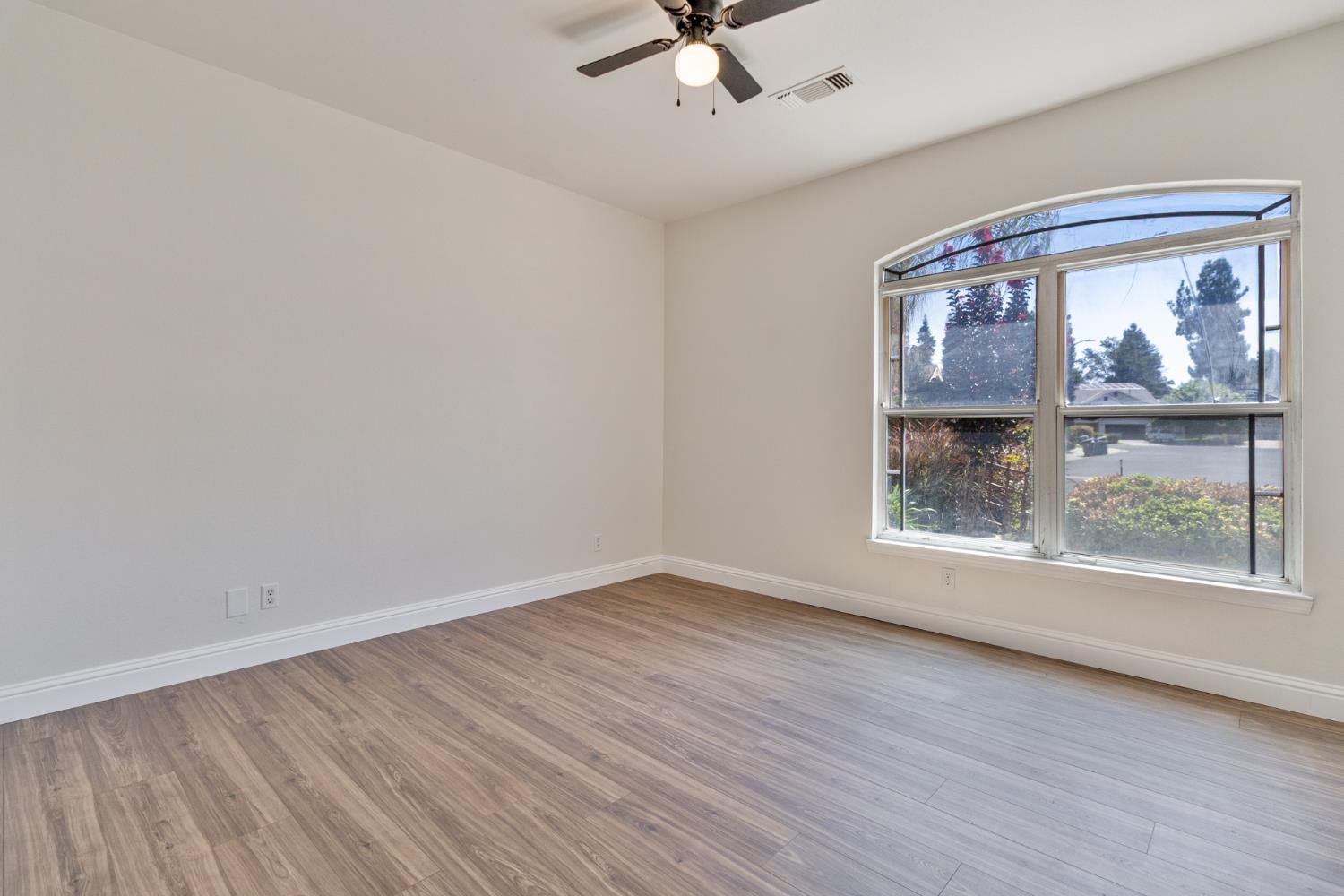 467 South Maple Drive Reedley, CA 93654 - Photo 39 of 65