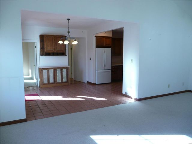 $430,000 | 1724 Boneta Avenue, St. Louis, MO 63117