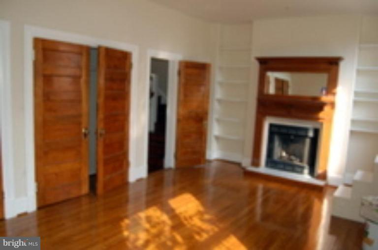 1650 Park Road Northwest Washington, DC 20010 - Photo 3 of 11 Bedroom #2