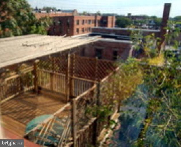 1650 Park Road Northwest Washington, DC 20010 - Photo 9 of 11 Deck