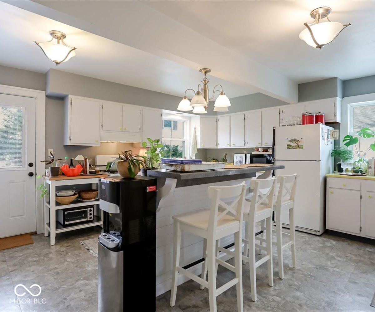 626 South Mitchell Street Bloomington, IN 47401 - Photo 12 of 41