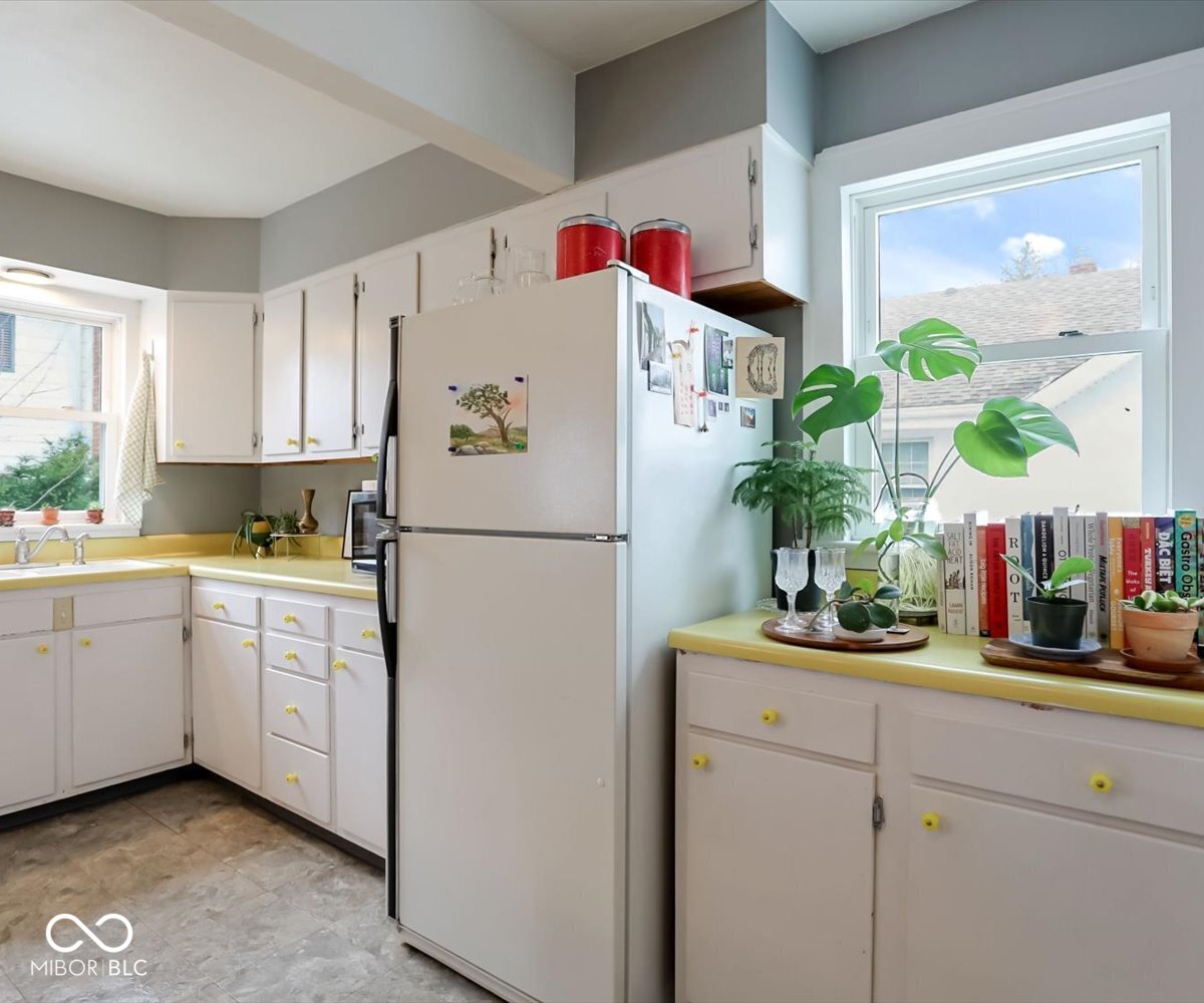 626 South Mitchell Street Bloomington, IN 47401 - Photo 18 of 41
