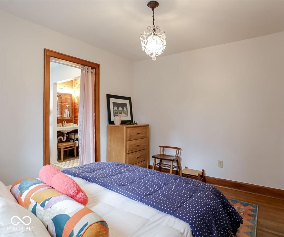 626 South Mitchell Street Bloomington, IN 47401 - Photo 22 of 41