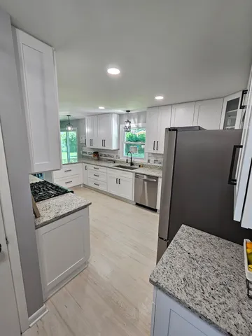 $379,900 | 233 Inlet Shore Drive, Delavan, WI 53115