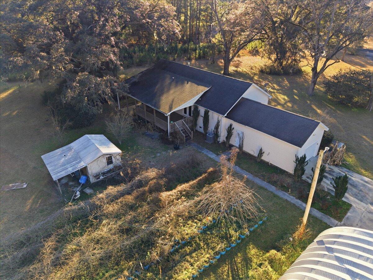 1613 Cavanaugh Road Walterboro, SC 29488 - Photo 5 of 37 IMG_0036