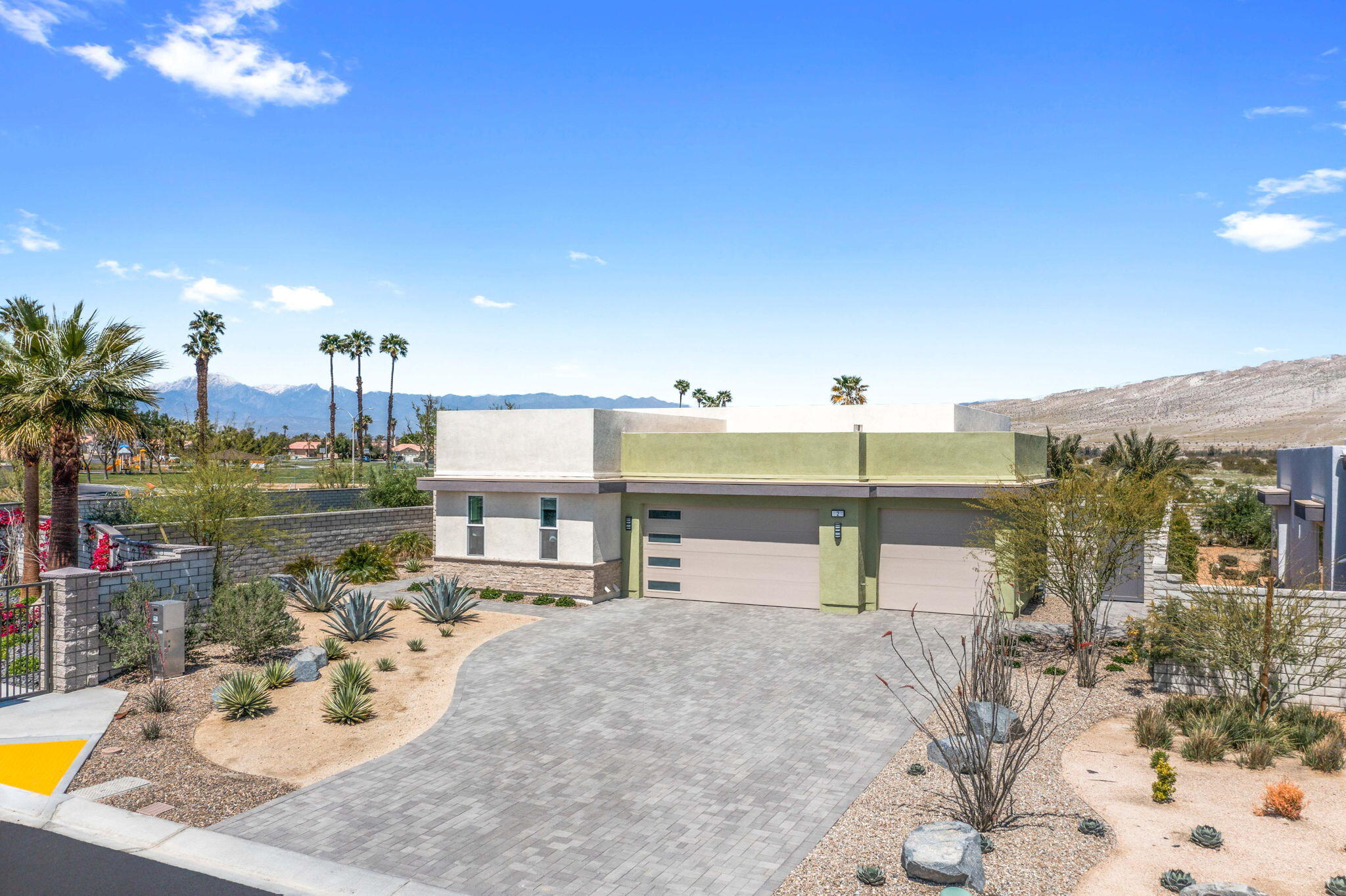 2 Iridium Way Rancho Mirage, CA 92270 - Photo 49 of 55 a view of a house with swimming pool