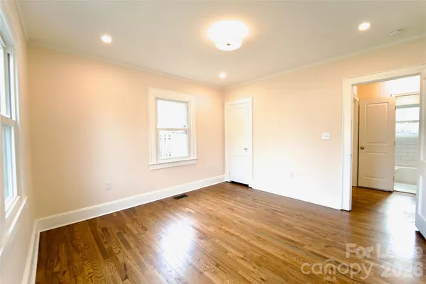 $2,250 | 2128 Jackson Street, Wilmington, NC 28401