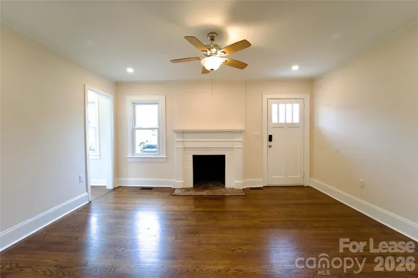 $2,250 | 2128 Jackson Street, Wilmington, NC 28401