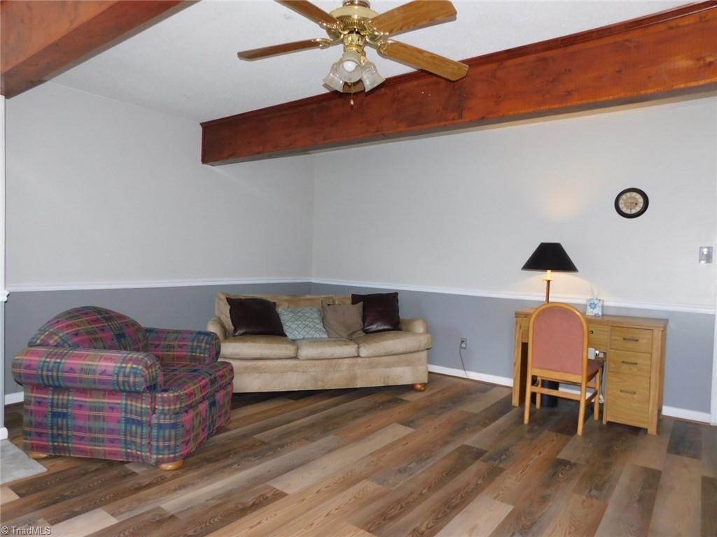 6624 Cedarberry Road Trinity, NC 27370 - Photo 3 of 18 Living Room view 2