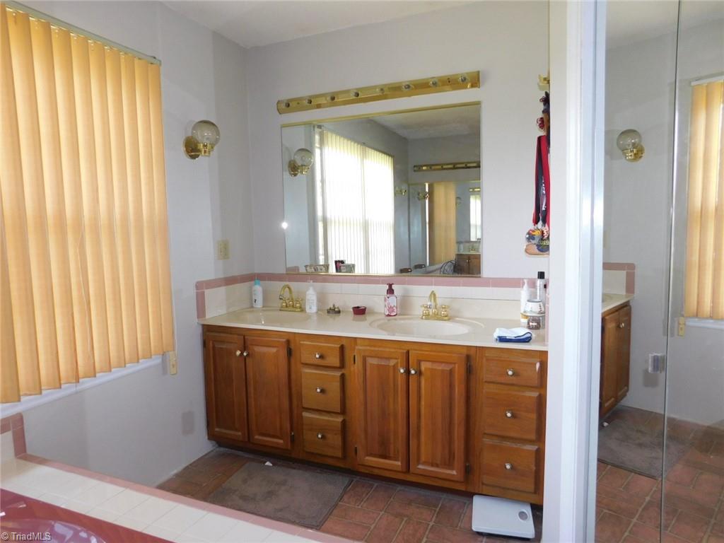 6624 Cedarberry Road Trinity, NC 27370 - Photo 8 of 18 Master Bathroom