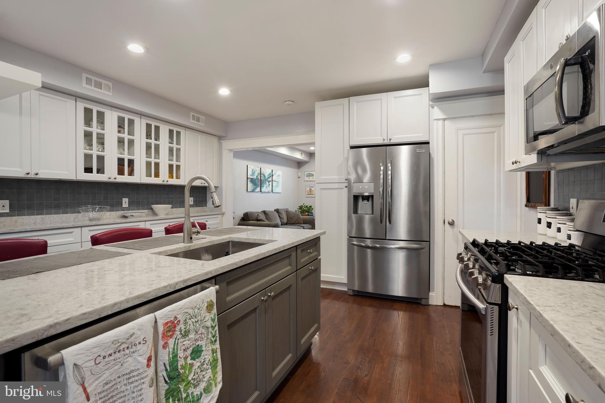 2729 4th Street Northeast Washington, DC 20002 - Photo 9 of 41