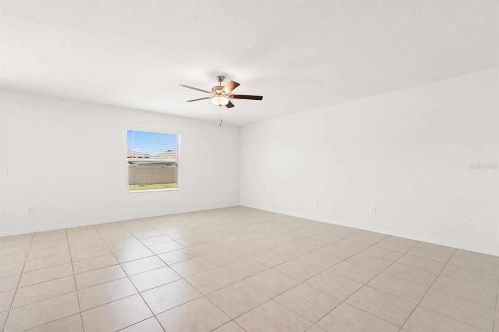 2881 Silver Scallop Loop Wimauma, FL 33598 - Photo 16 of 40
