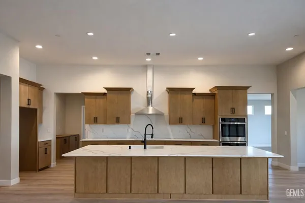 $720,605 | Undisclosed Address, Bakersfield, CA 93314