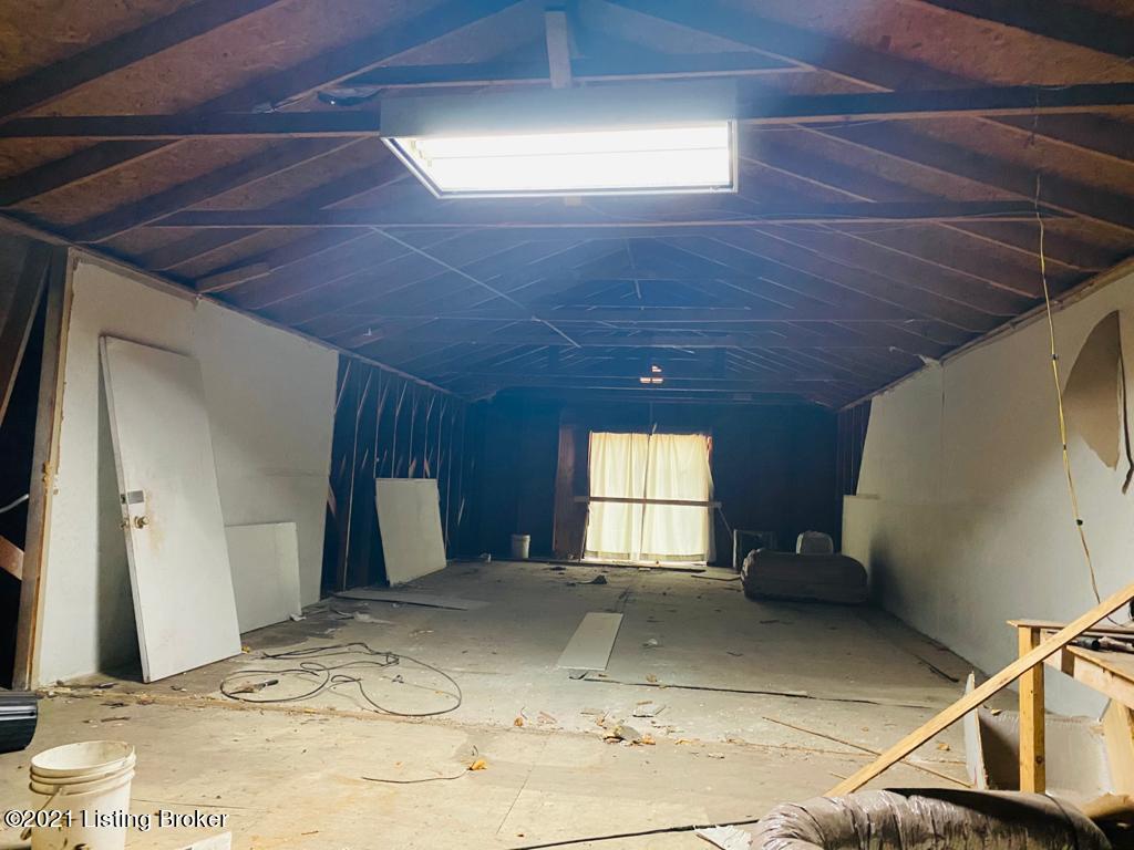 3324 Farnsley Road Louisville, KY 40216 - Photo 54 of 56 SECOND LEVEL GARAGE