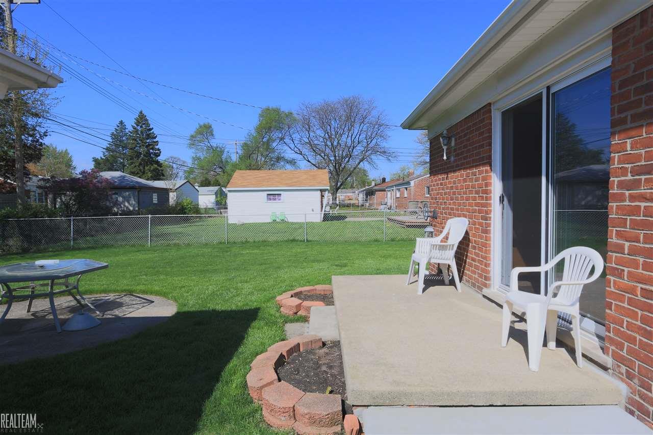 3728 Rome Avenue Warren, MI 48091 - Photo 14 of 17