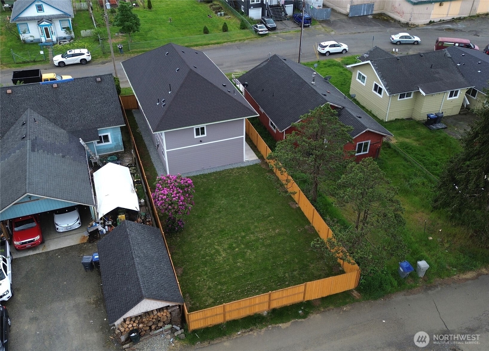 1010 Randall Street Aberdeen, WA 98520 - Photo 2 of 38