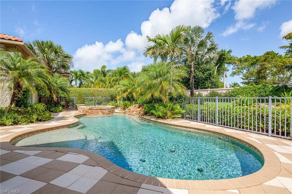 2199 Miramonte Way Naples, FL 34105 - Photo 14 of 30 Gallery Image 14
