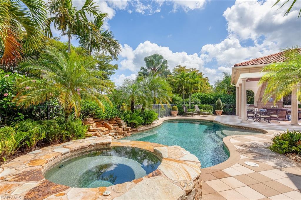 2199 Miramonte Way Naples, FL 34105 - Photo 15 of 30 Gallery Image 15