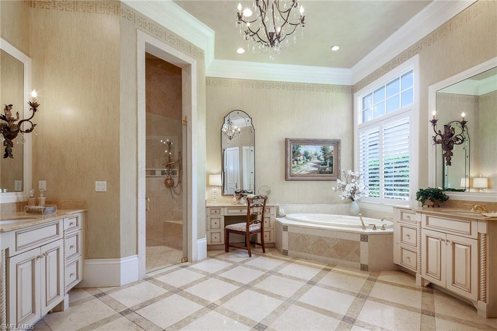 2199 Miramonte Way Naples, FL 34105 - Photo 21 of 30 Gallery Image 21