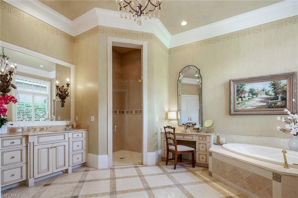 2199 Miramonte Way Naples, FL 34105 - Photo 22 of 30 Gallery Image 22