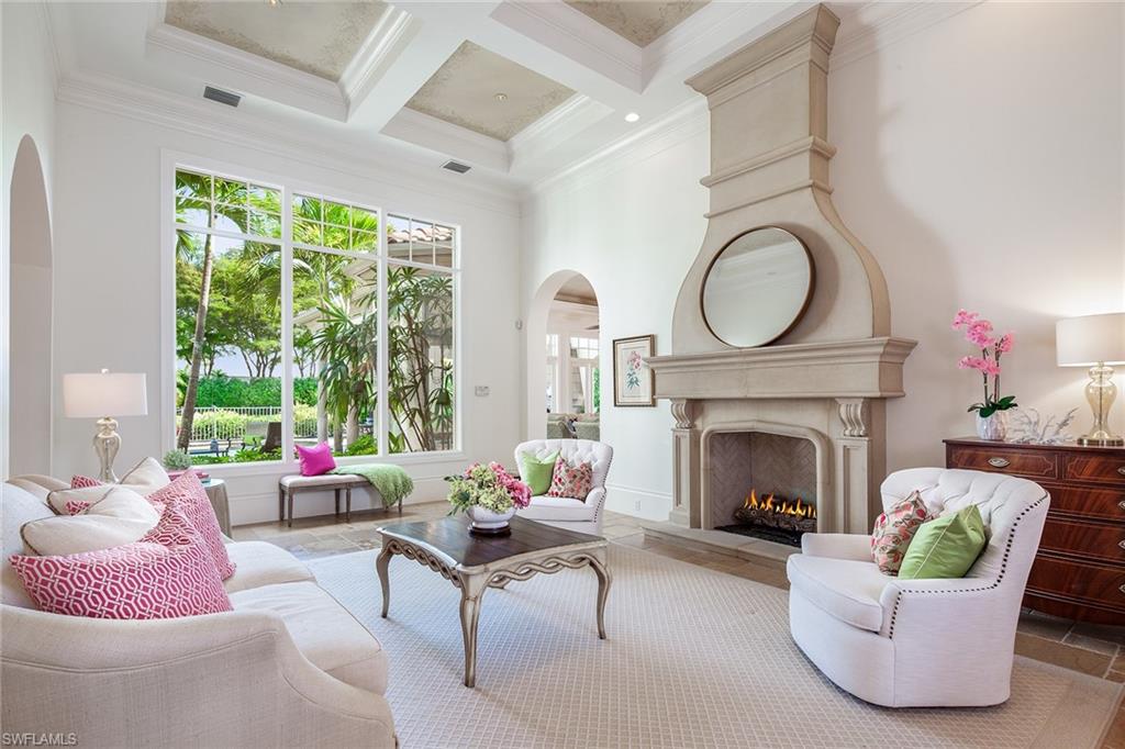 2199 Miramonte Way Naples, FL 34105 - Photo 5 of 30 Gallery Image 5